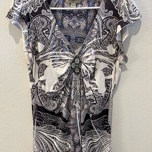 ONE WORLD Black and White Ruched Blouse embellished w/ rhinestones. Size medium